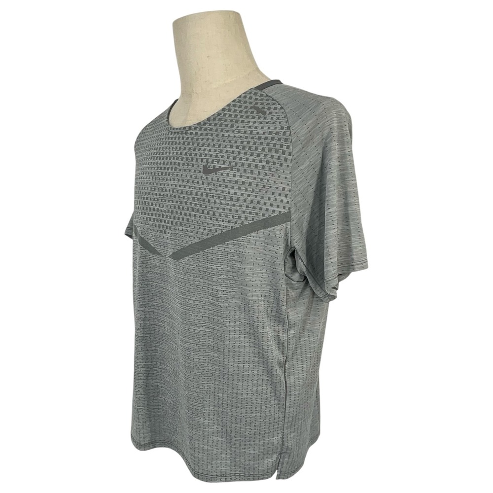Nike Running Dri-FIT ADV TechKnit Ultra Shirt Mens L Grey Training Gym Top‎ - Picture 2 of 8
